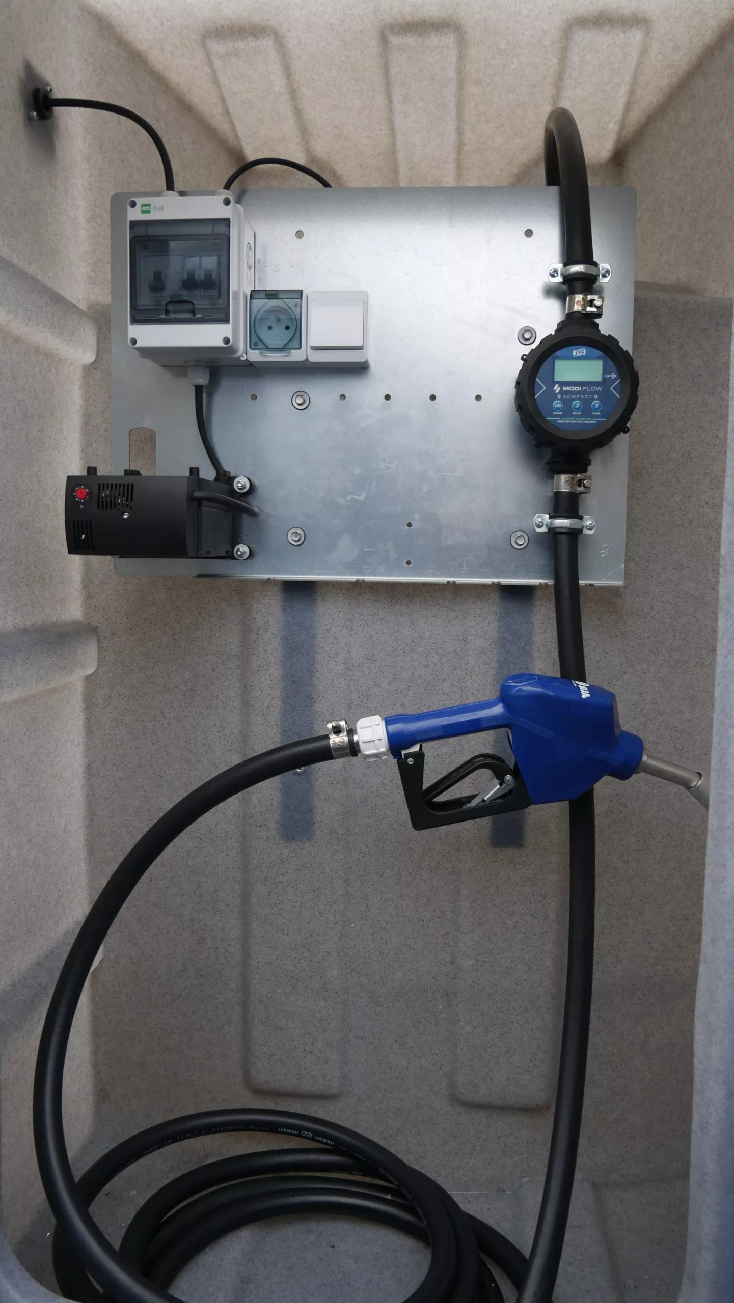 Cuve AdBlue 9 000 L simple paroi - JFC - vue du produit